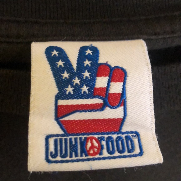 *Donated* Vintage Junkfood Batman T-Shirt Made in USA - Picture 4 of 4